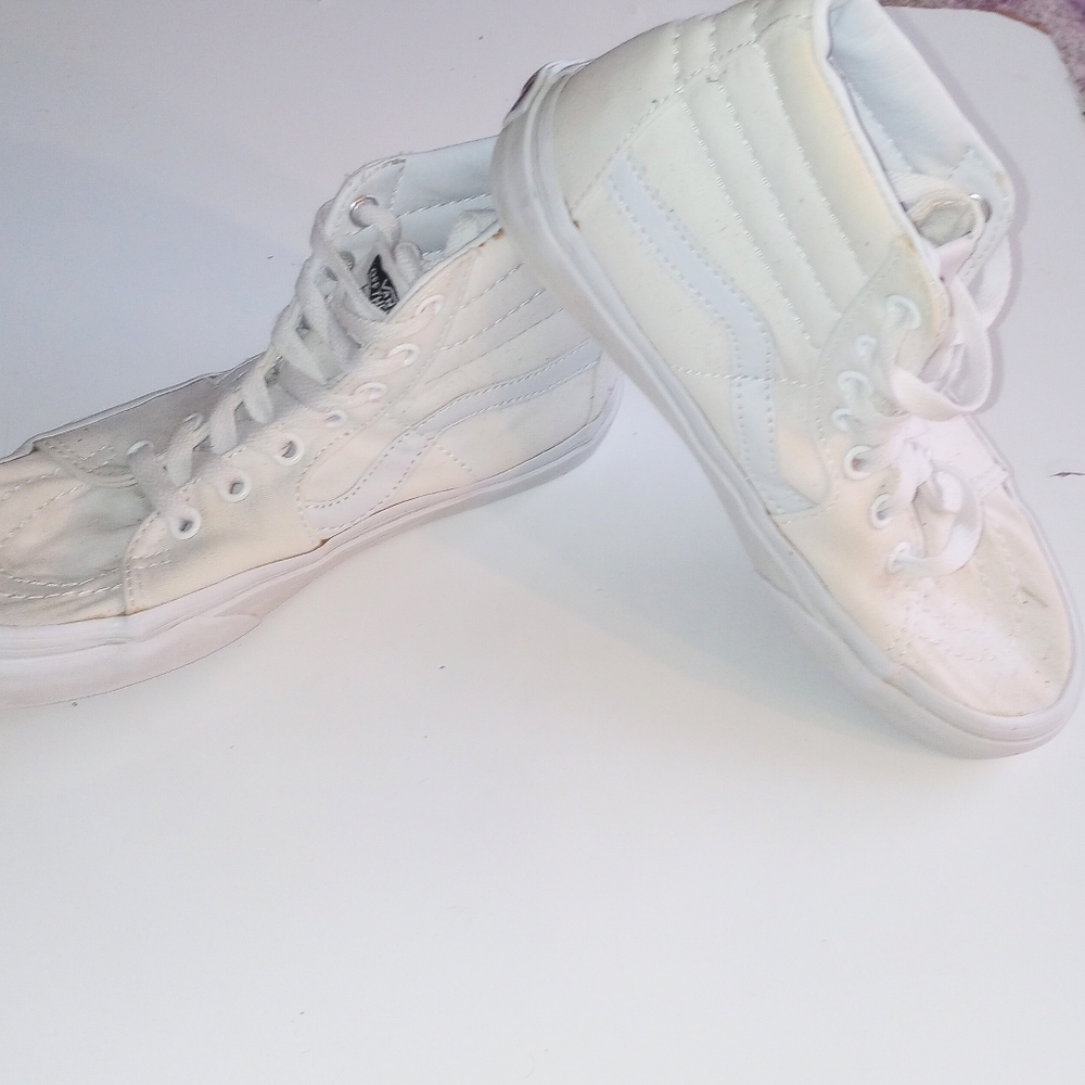 Vans "Off the Wall" Hi-Top Skateboard Women's Tennis Shoes,Wht, Size 6, Mens 4.5